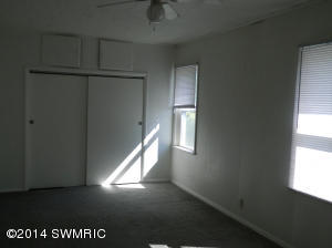 716 S Hooker Ave, Three Rivers, MI 49093 photo 8