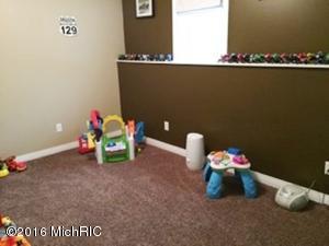 311 E Dutch Mill St, Grant, MI 49327 photo 24