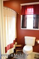 311 E Dutch Mill St, Grant, MI 49327 photo 13