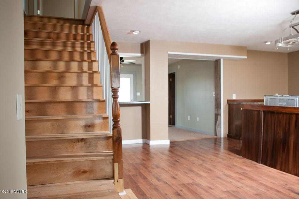 8519 16 Mile Rd, Paris, MI 49338 photo 15