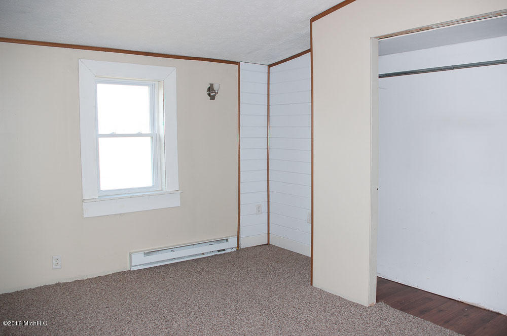 8519 16 Mile Rd, Paris, MI 49338 photo 25
