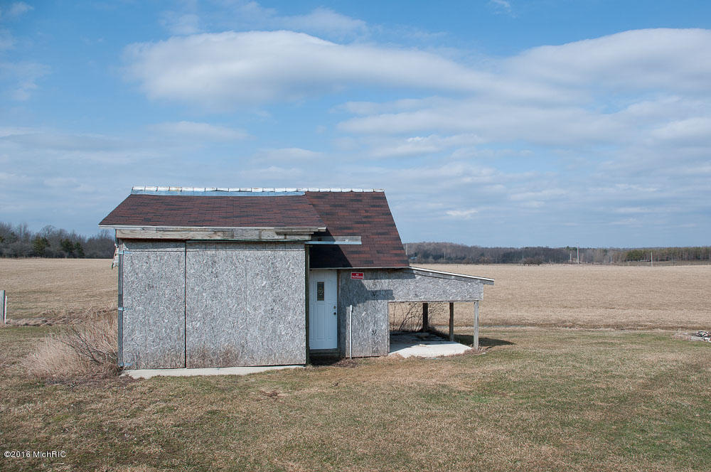 8519 16 Mile Rd, Paris, MI 49338 photo 7
