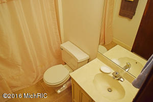 6833 E Carrigan Dr, Newaygo, MI 49337 photo 22
