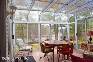 6833 E Carrigan Dr, Newaygo, MI 49337 photo 4