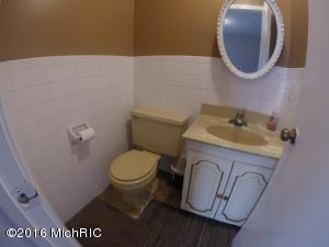 339 Dewitt Ln, Spring Lake, MI 49456 photo 20