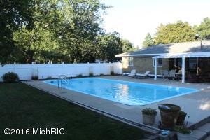 339 Dewitt Ln, Spring Lake, MI 49456 photo 34