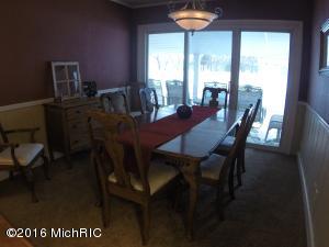 339 Dewitt Ln, Spring Lake, MI 49456 photo 12
