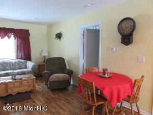 3320 Fox Dr, Grant, MI 49327 photo 6