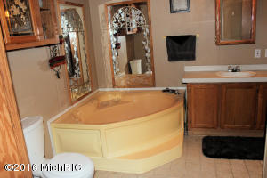 5901 W 1 Mile Rd, White Cloud, MI 49349 photo 13