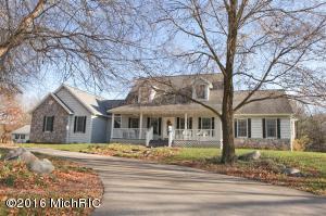 13980 Bieri Dr NE, Lowell, MI 49331 photo 1