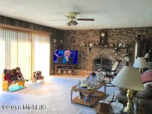 19490 M-60, Three Rivers, MI 49093 photo 8