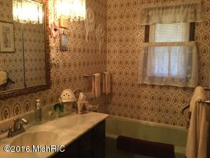 19490 M-60, Three Rivers, MI 49093 photo 16