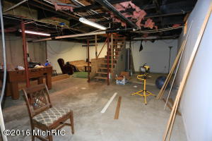 110 Peachtree St, Constantine, MI 49042 photo 26