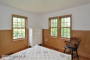 2126 E Glendora Rd, Buchanan, MI 49107 photo 12