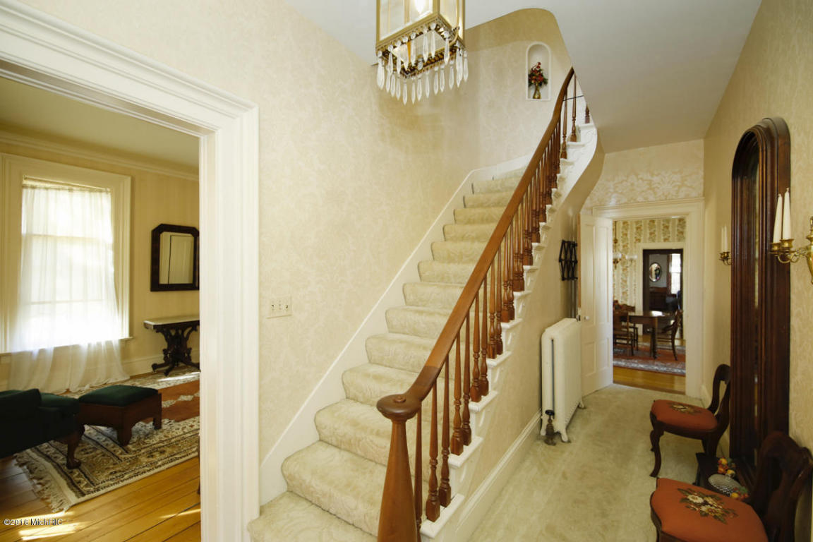 219 High St, Marshall, MI 49068 photo 13