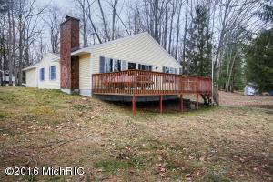 1210 Wolf Lake Dr, Baldwin, MI 49304 photo 3