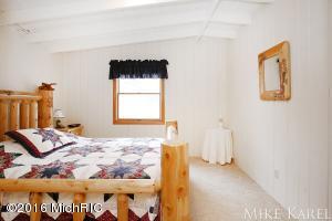 1210 Wolf Lake Dr, Baldwin, MI 49304 photo 15