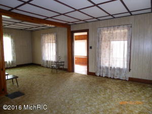 6121 E Butler Rd, Dowling, MI 49050 photo 32
