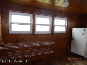 6121 E Butler Rd, Dowling, MI 49050 photo 24