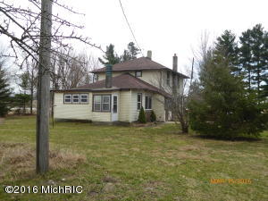 6121 E Butler Rd, Dowling, MI 49050 photo 9