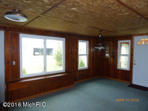 6121 E Butler Rd, Dowling, MI 49050 photo 25