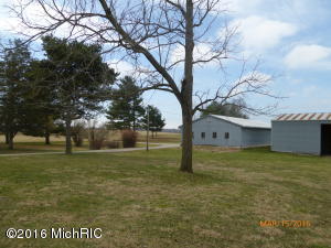 6121 E Butler Rd, Dowling, MI 49050 photo 13