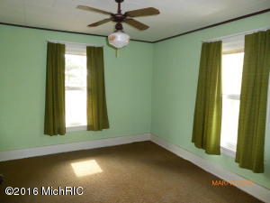 6121 E Butler Rd, Dowling, MI 49050 photo 39