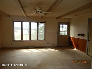568 State Rd, Coldwater, MI 49036 photo 3