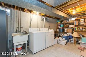 6269 Dunbarton St SE, Ada, MI 49301 photo 43