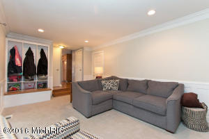 6269 Dunbarton St SE, Ada, MI 49301 photo 18