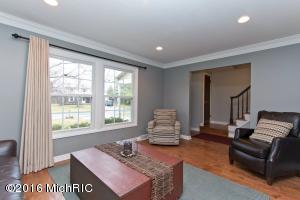 6269 Dunbarton St SE, Ada, MI 49301 photo 5