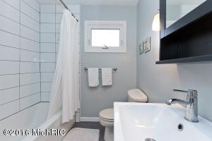 6269 Dunbarton St SE, Ada, MI 49301 photo 32