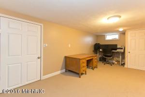6269 Dunbarton St SE, Ada, MI 49301 photo 38