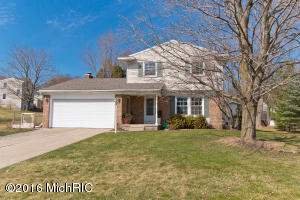 6269 Dunbarton St SE, Ada, MI 49301 photo 1