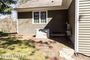 8330 Conservation St NE, Ada, MI 49301 photo 4