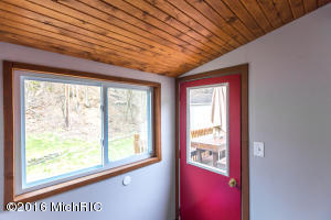606 Grindle Dr SE, Lowell, MI 49331 photo 12