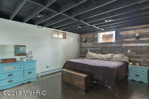 606 Grindle Dr SE, Lowell, MI 49331 photo 7