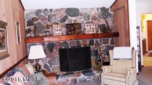 1440 N Luce Ave, White Cloud, MI 49349 photo 11