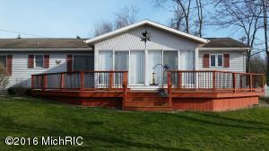 22 Pullin Dr, Gobles, MI 49055 photo 1