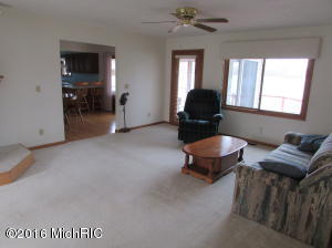 22 Pullin Dr, Gobles, MI 49055 photo 8