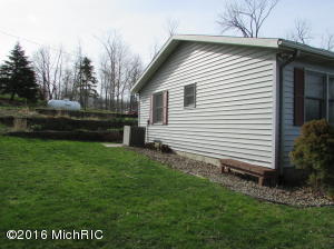 22 Pullin Dr, Gobles, MI 49055 photo 21