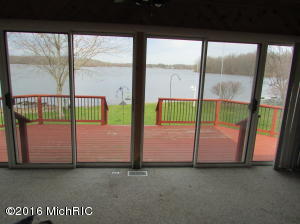 22 Pullin Dr, Gobles, MI 49055 photo 9