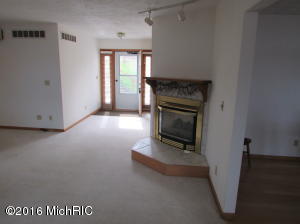 22 Pullin Dr, Gobles, MI 49055 photo 7