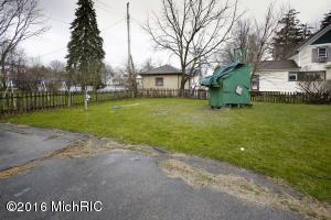 310 E Brg, Plainwell, MI 49080 photo 23