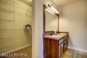 13772 E Harmony Ct, Sparta, MI 49345 photo 11