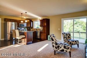 13772 E Harmony Ct, Sparta, MI 49345 photo 8
