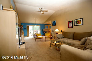 1765 Briarlane St, Dorr, MI 49323 photo 4