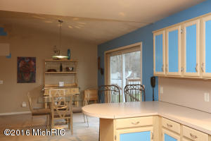 1765 Briarlane St, Dorr, MI 49323 photo 9
