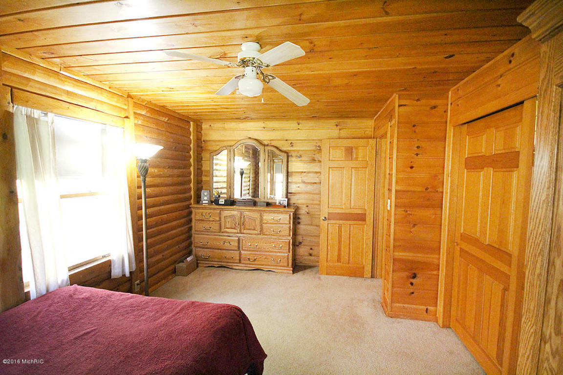 4567 Chamberlain Dr, Buchanan, MI 49107 photo 19