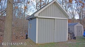 300 Earle, Belding, MI 48809 photo 25
